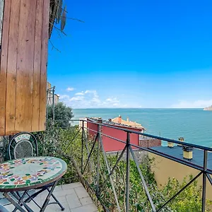 Pietra Azzurra Corniglia
